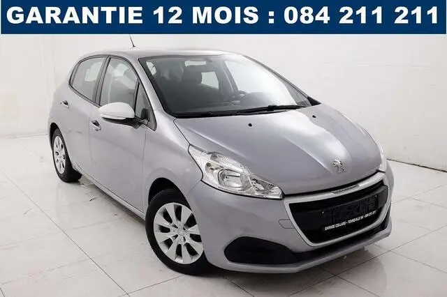 Photo 1 : Peugeot 208 2019 Petrol