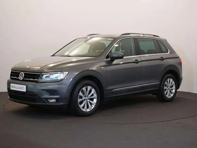 Photo 1 : Volkswagen Tiguan 2020 Essence