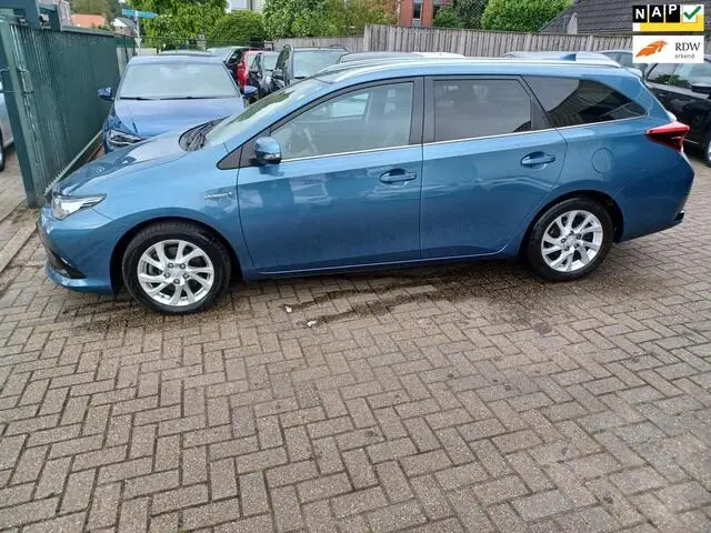 Photo 1 : Toyota Auris 2018 Hybride