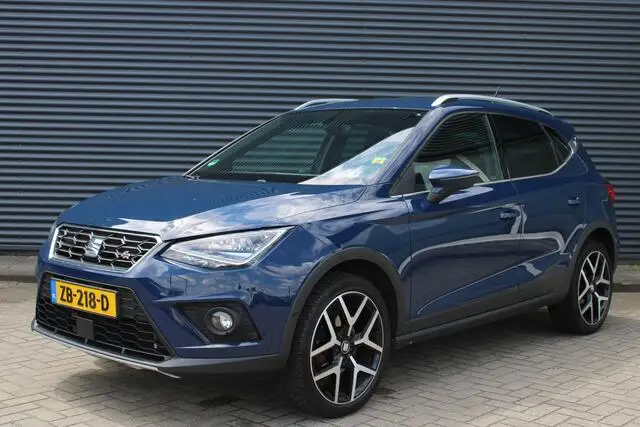 Photo 1 : Seat Arona 2019 Essence