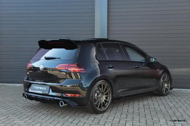 Photo 1 : Volkswagen Golf 2019 Essence