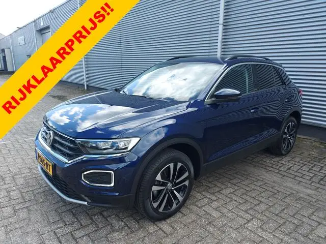 Photo 1 : Volkswagen T-roc 2020 Essence