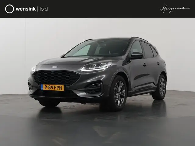 Photo 1 : Ford Kuga 2021 Essence