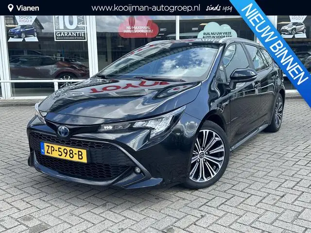 Photo 1 : Toyota Corolla 2019 Petrol