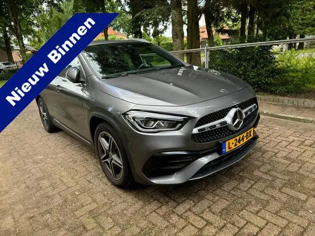 Photo 1 : Mercedes-benz Classe Gla 2020 Petrol