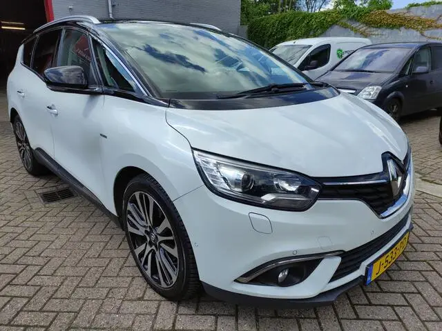 Photo 1 : Renault Grand Scenic 2018 Petrol