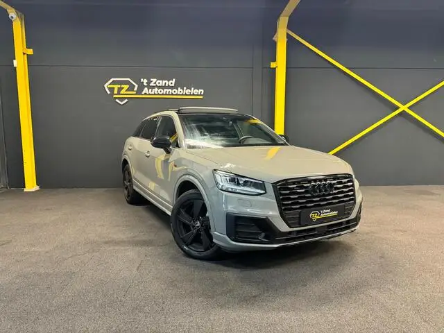 Photo 1 : Audi Q2 2020 Petrol