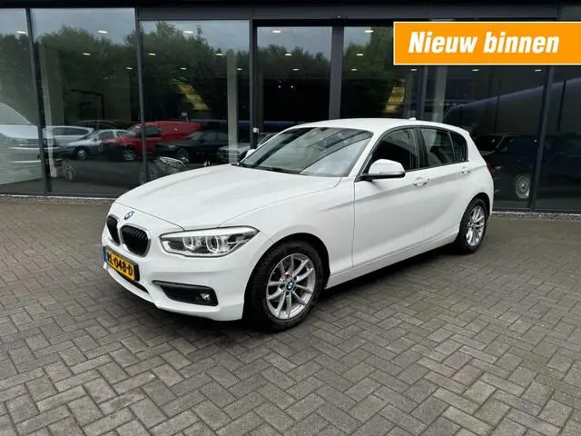 Photo 1 : Bmw Serie 1 2018 Petrol