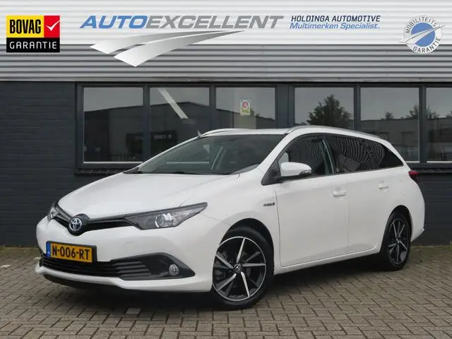 Photo 1 : Toyota Auris 2018 Hybride