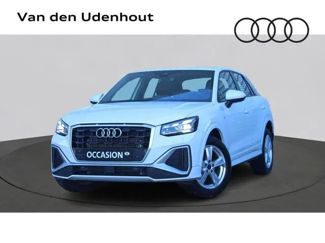 Photo 1 : Audi Q2 2023 Essence