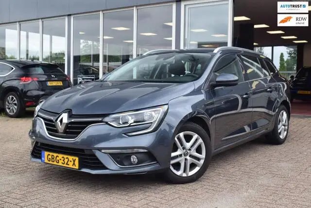 Photo 1 : Renault Megane 2020 Diesel