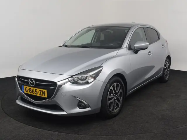 Photo 1 : Mazda 2 2019 Petrol