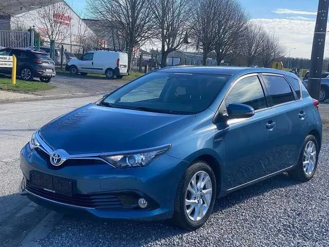 Photo 1 : Toyota Auris 2016 Petrol