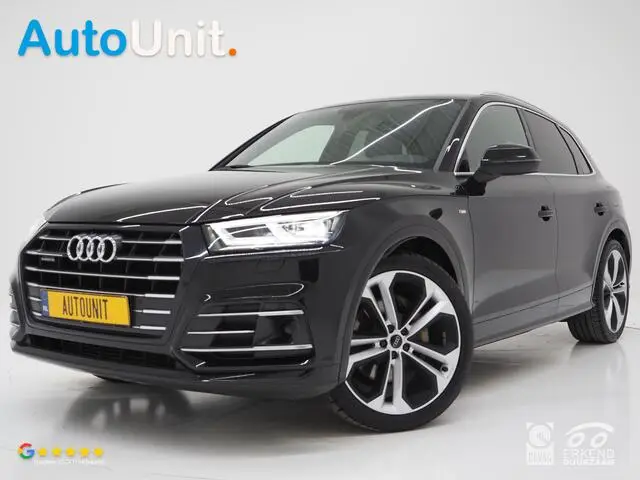 Photo 1 : Audi Q5 2019 Hybrid