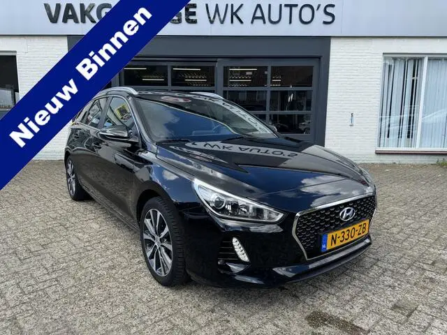 Photo 1 : Hyundai I30 2018 Petrol