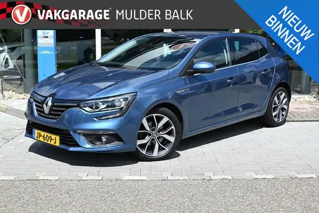 Photo 1 : Renault Megane 2016 Petrol