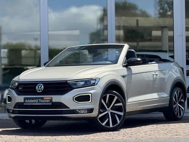 Photo 1 : Volkswagen T-roc 2020 Essence