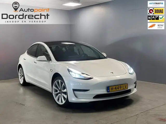 Photo 1 : Tesla Model 3 2020 Electric