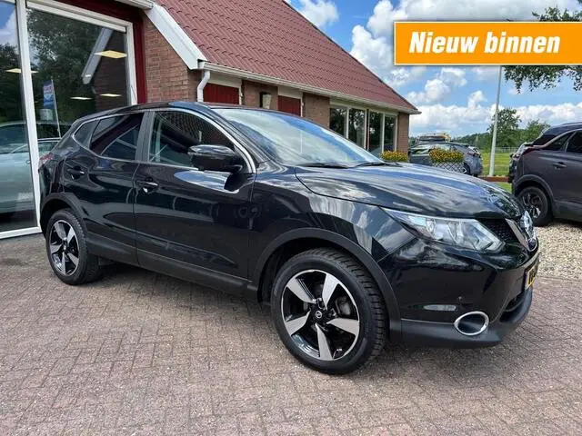 Photo 1 : Nissan Qashqai 2016 Petrol