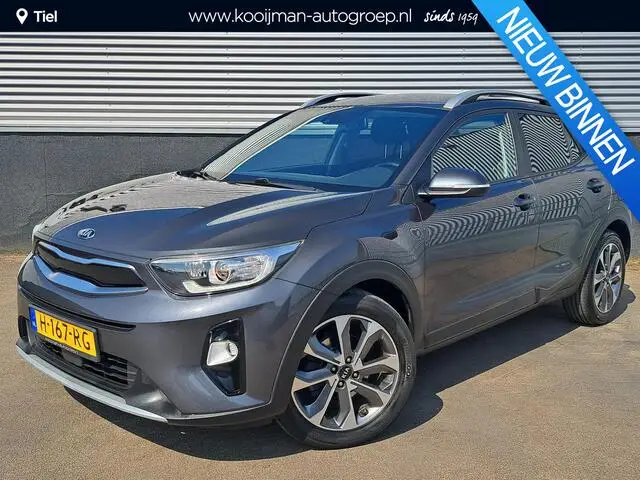 Photo 1 : Kia Stonic 2020 Petrol