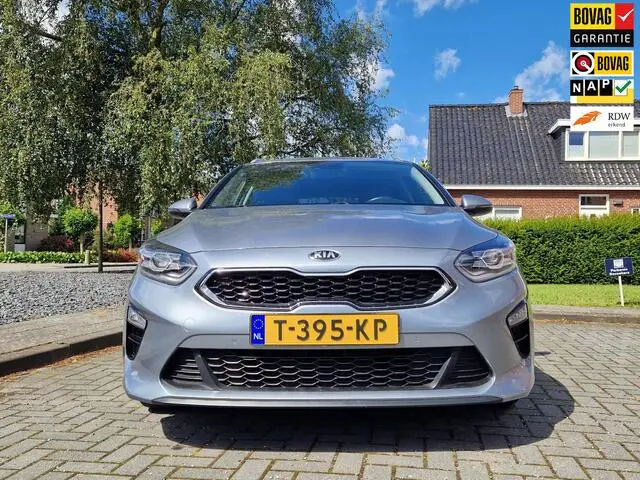 Photo 1 : Kia Ceed 2020 Petrol