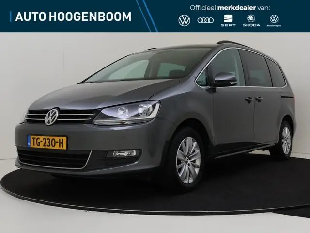 Photo 1 : Volkswagen Sharan 2017 Petrol