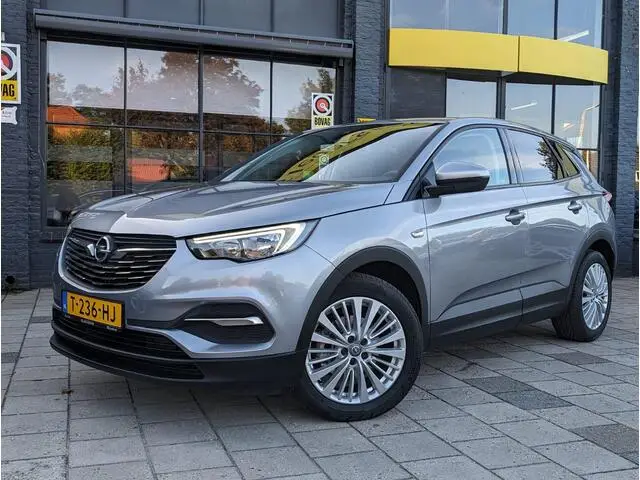 Photo 1 : Opel Grandland 2017 Petrol