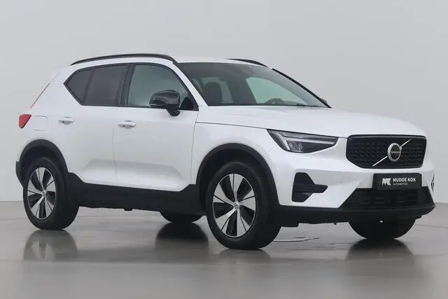 Photo 1 : Volvo Xc40 2023 Hybride