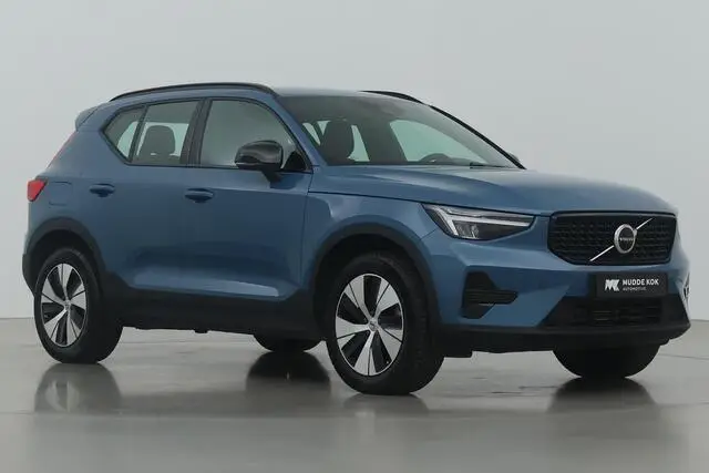 Photo 1 : Volvo Xc40 2023 Hybride