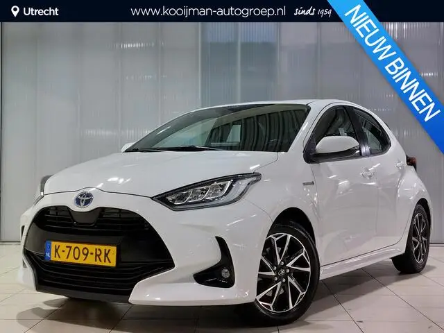 Photo 1 : Toyota Yaris 2021 Hybride