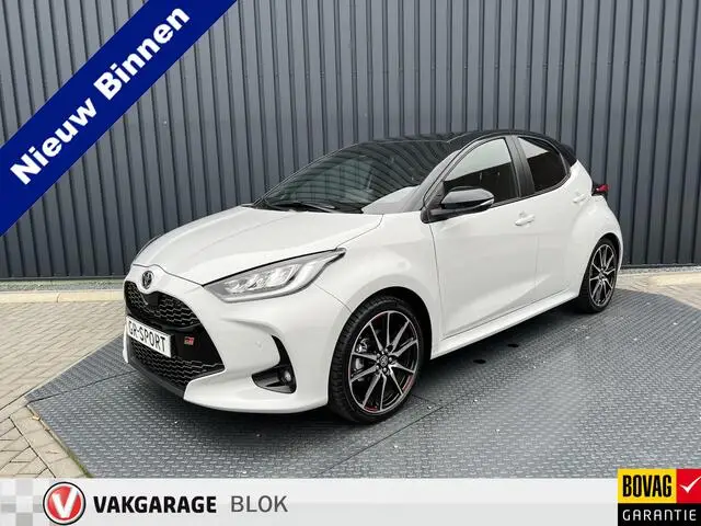 Photo 1 : Toyota Yaris 2022 Hybride