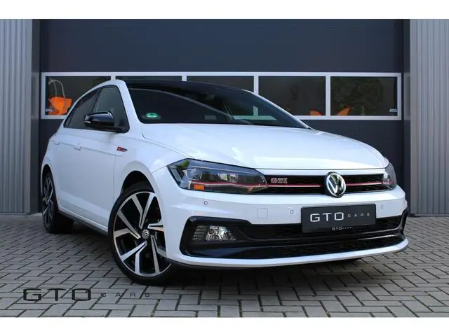 Photo 1 : Volkswagen Polo 2020 Essence