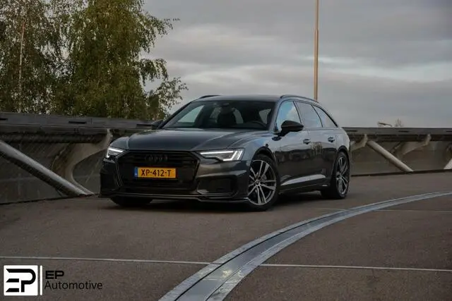 Photo 1 : Audi A6 2019 Essence