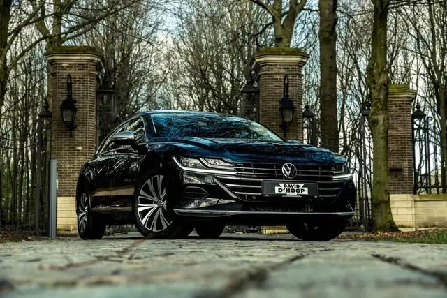 Photo 1 : Volkswagen Arteon 2021 Essence