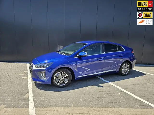 Photo 1 : Hyundai Ioniq 2021 Hybrid