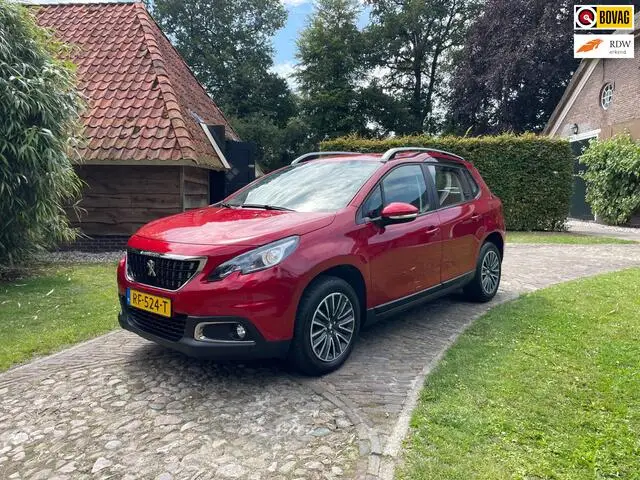 Photo 1 : Peugeot 2008 2017 Petrol