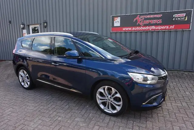 Photo 1 : Renault Grand Scenic 2017 Petrol