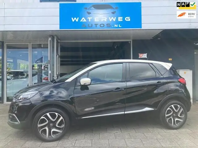 Photo 1 : Renault Captur 2017 Petrol