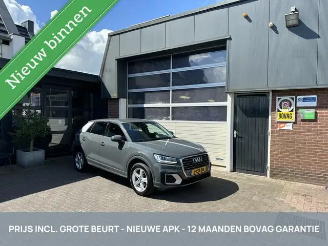 Photo 1 : Audi Q2 2020 Petrol