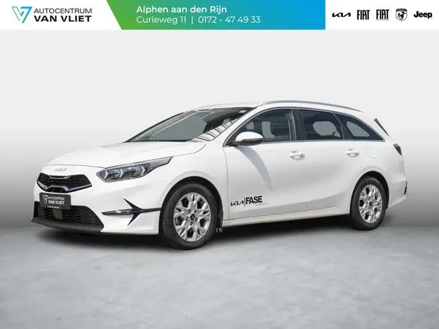 Photo 1 : Kia Ceed 2023 Petrol