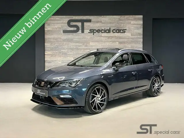 Photo 1 : Seat Leon 2019 Petrol