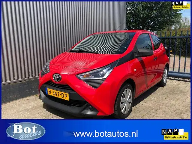 Photo 1 : Toyota Aygo 2020 Essence