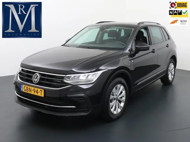 Photo 1 : Volkswagen Tiguan 2021 Hybride