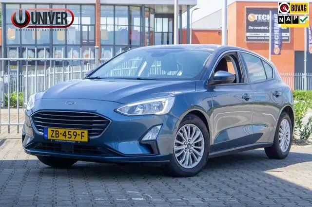 Photo 1 : Ford Focus 2019 Petrol