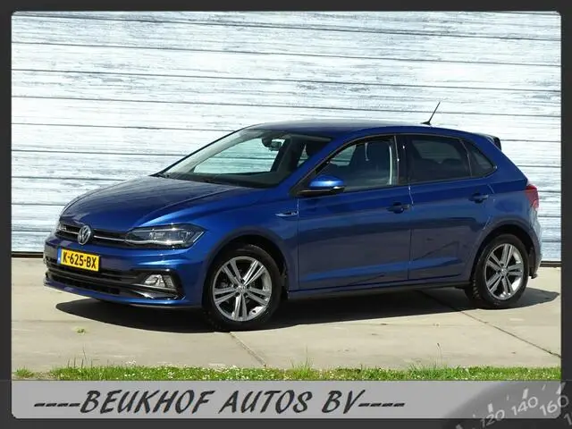 Photo 1 : Volkswagen Polo 2020 Essence