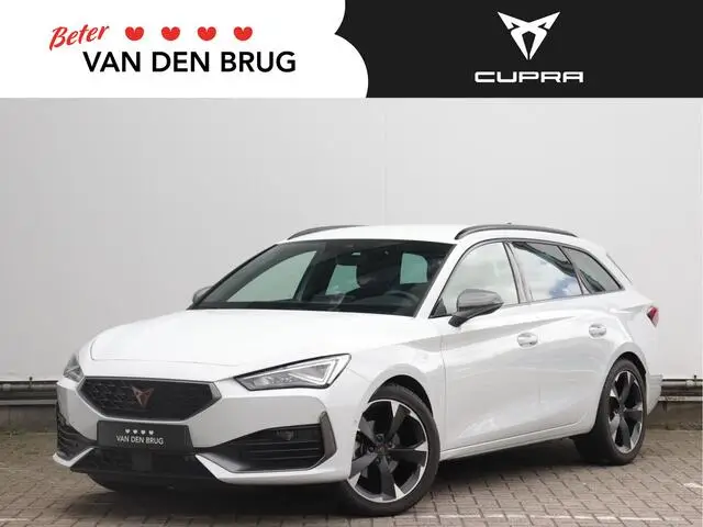 Photo 1 : Cupra Leon 2023 Petrol