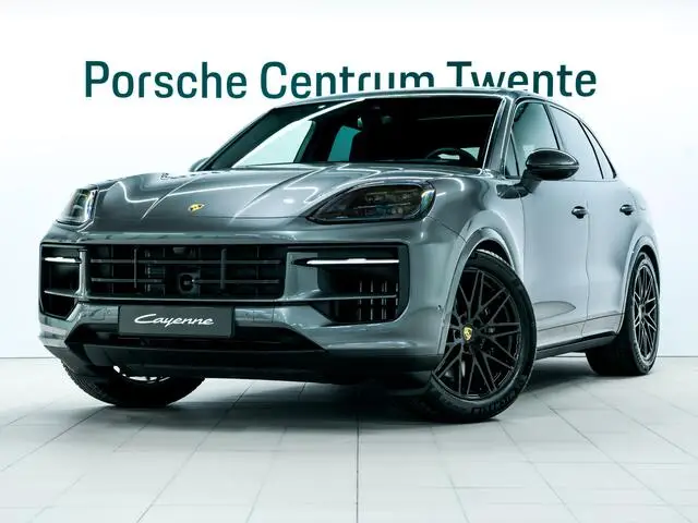 Photo 1 : Porsche Cayenne 2024 Hybrid