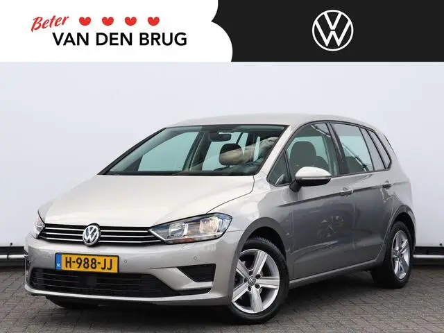 Photo 1 : Volkswagen Golf 2016 Petrol