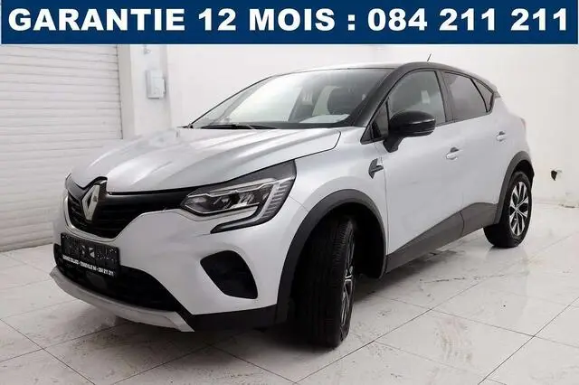 Photo 1 : Renault Captur 2022 Essence