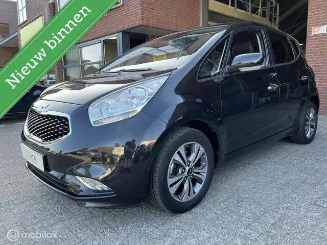 Photo 1 : Kia Venga 2017 Petrol